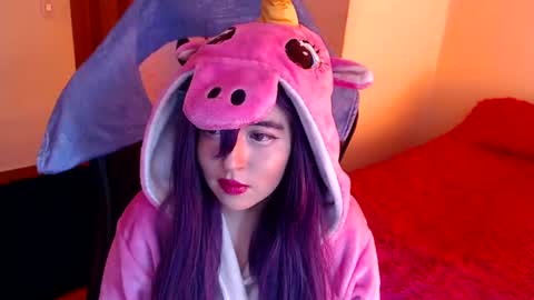 Kate 3 online show from July 5, 7:32 pm