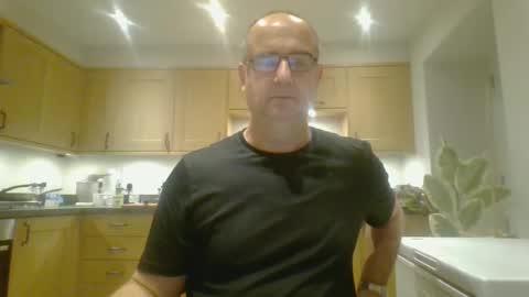 galacx online show from December 17, 4:21 pm