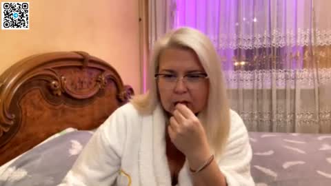 galatea_2025 online show from October 27, 4:51 pm