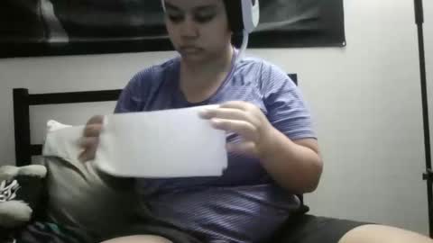 GamerGurl online show from December 1, 1:03 am