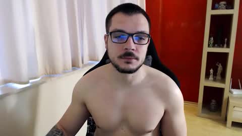 GangstaLover online show from March 19, 4:40 am