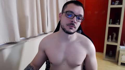 GangstaLover online show from April 3, 3:13 am