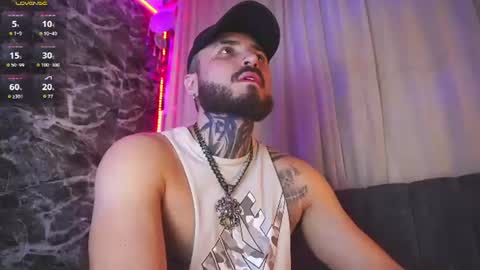 Chris  Dont forget to gift me thumb up Its very important to me and makes me happy AF  online show from July 16, 6:38 am