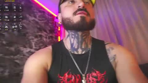 Chris  Dont forget to gift me thumb up Its very important to me and makes me happy AF  online show from June 17, 6:07 am