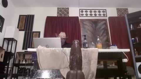 gatewaylaptop2019 online show from April 3, 3:02 am