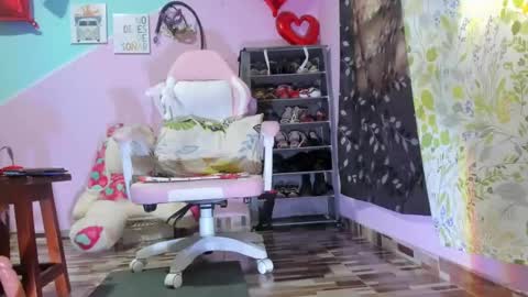 Diana online show from June 11, 11:41 am