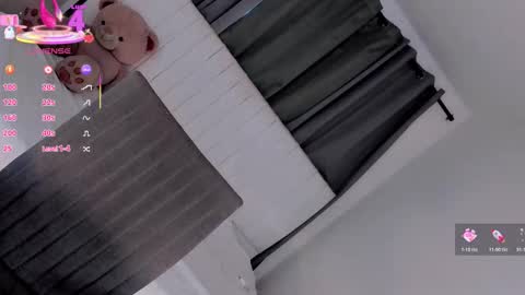 Vnecis Marn online show from November 29, 9:44 pm