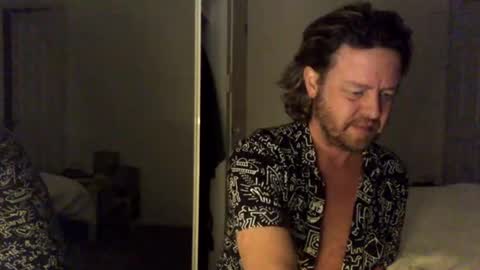 gcsurfer81 online show from July 30, 8:59 am