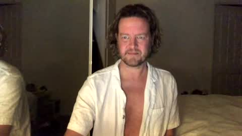 gcsurfer81 online show from July 26, 9:51 am