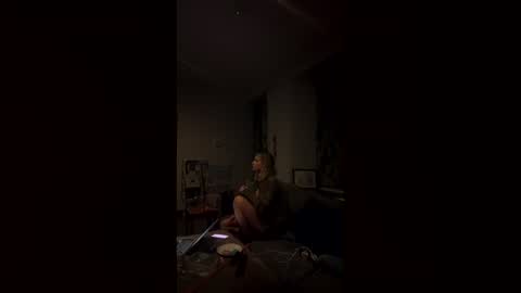 geedavy3 online show from April 25, 10:40 pm