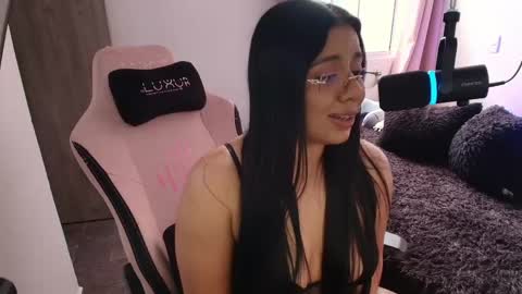 geminis11 online show from April 15, 7:58 pm