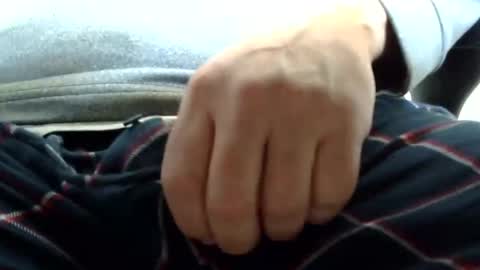 Snapshot of gent063 chatting on February 3, 4:31 pm gent063 online show from February 3, 4:31 pm