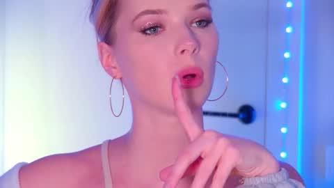 GentleRossi online show from February 6, 4:32 pm