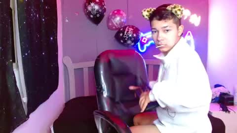 GEORGE online show from January 8, 1:00 am