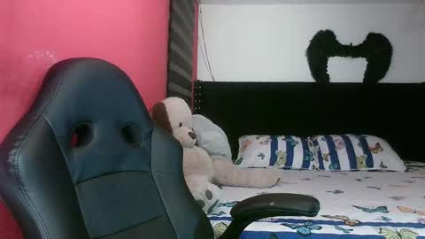 Georgina  online show from March 17, 1:21 am