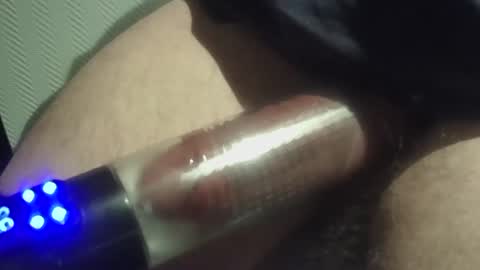 geranimo431374 online show from February 6, 6:17 am