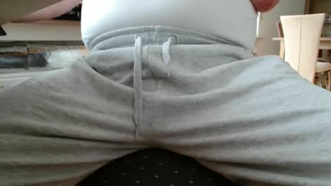 germanandy71 online show from November 24, 12:15 pm