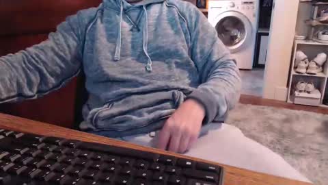 gethoggy online show from November 30, 4:14 pm