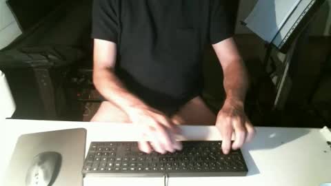 Snapshot of getz62 chatting on September 26, 7:38 am getz62 online show from September 26, 7:38 am