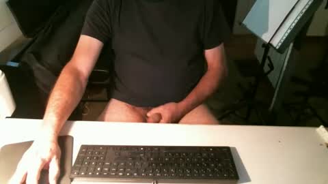 Snapshot of getz62 chatting on September 24, 10:33 am getz62 online show from September 24, 10:33 am