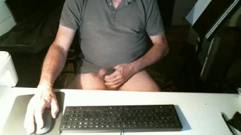 Snapshot of getz62 chatting on October 17, 8:07 am getz62 online show from October 17, 8:07 am