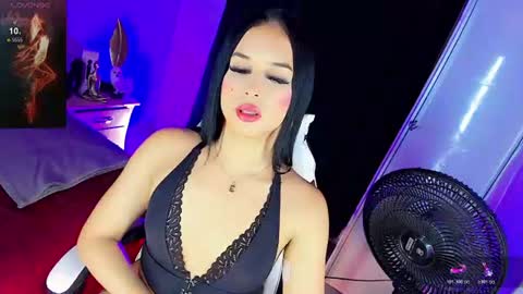 Gia Ferrara online show from June 13, 2:55 am