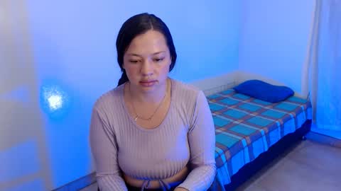 Gia atm online show from November 18, 5:27 pm