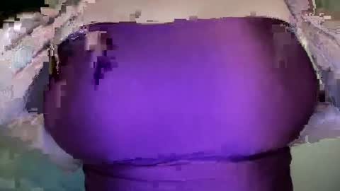 The Queen of Squirt online show from December 8, 5:28 am