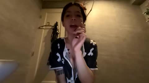 gianna lusty online show from April 10, 9:14 am