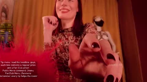 Eva online show from October 9, 4:56 pm