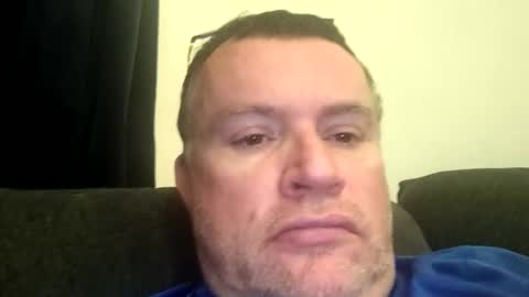 giddyup2222222 online show from January 18, 9:24 pm