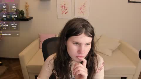 gigi_myav online show from June 10, 10:14 am