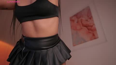 GIGI online show from September 22, 11:09 pm