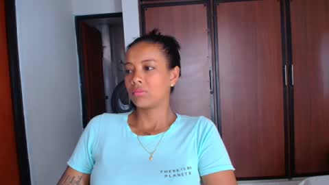 Snapshot of gigimiler8 chatting on March 11, 8:09 pm Sharlotte  online show from March 11, 8:09 pm