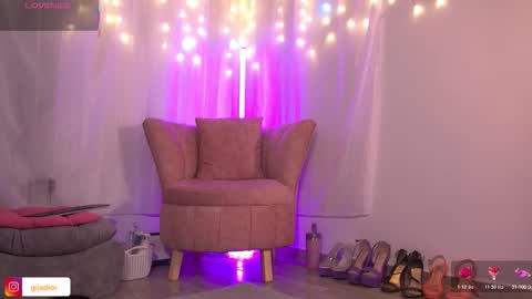 GiiaDior online show from March 29, 4:25 am