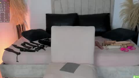 pamela online show from March 27, 2:17 am