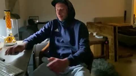 Sebastian online show from February 16, 4:09 am