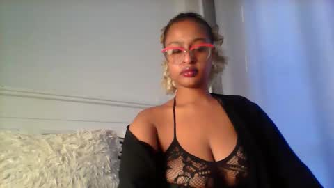 gina online show from February 19, 9:30 am