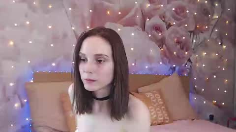 Snapshot of ginaa_lovely chatting on March 4, 1:59 pm Gina online show from March 4, 1:59 pm