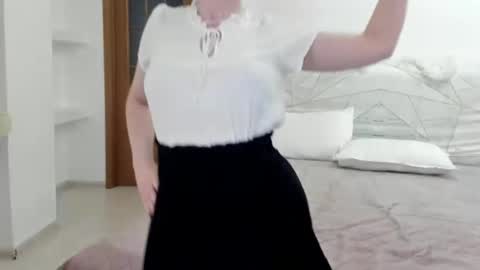 Kate online show from June 13, 9:31 am