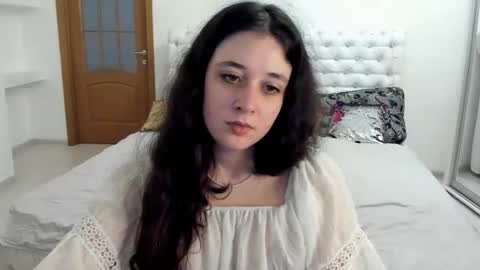 Kate online show from October 29, 11:56 am