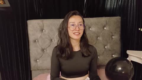 Snapshot of ginevra_esposito chatting on September 18, 12:53 pm Ginn online show from September 18, 12:53 pm