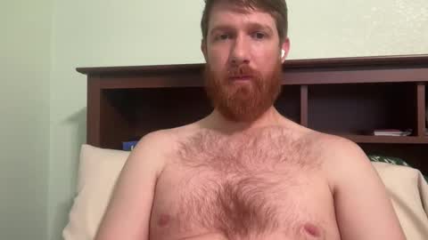 Snapshot of gingermania10 chatting on December 5, 1:31 am gingermania10 online show from December 5, 1:31 am