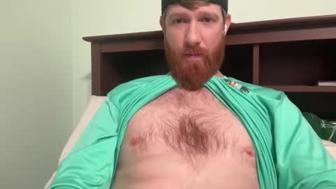 Snapshot of gingermania10 chatting on December 2, 6:38 pm gingermania10 online show from December 2, 6:38 pm