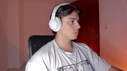 GioRusso online show from October 31, 4:46 am