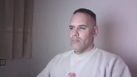 gioshadow online show from December 8, 6:39 pm