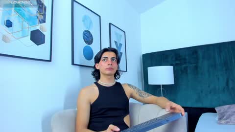 GirishSilva online show from December 6, 8:45 pm