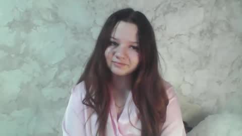 girl_cute07 online show from March 8, 8:02 pm