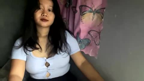 Snapshot of girl_kylax chatting on October 26, 6:58 am Im kyla and i love play tab00 and dirty show if you want to know more tab and dirty get my wsp and tlgm online show from October 26, 6:58 am
