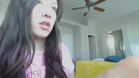 Jasmine online show from January 14, 9:09 pm